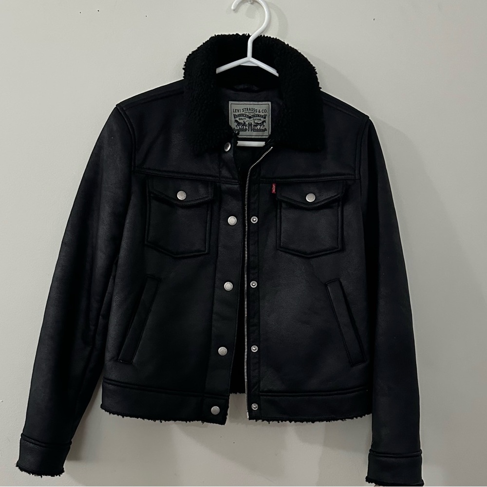 Levi’s black jacket with faux fur lining